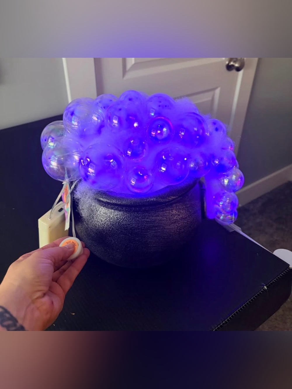 LED Purple Bubble Cauldron Halloween Decor